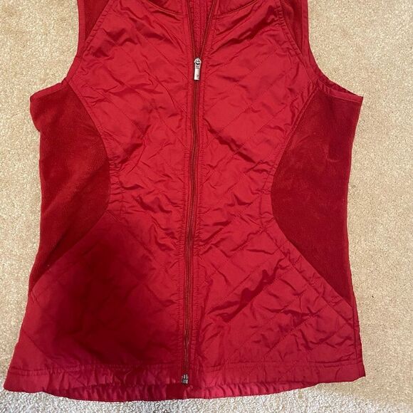 Columbia Women’s  Full Zip Quilted Red Vest with pockets .Polyester Size Small - Picture 2 of 7